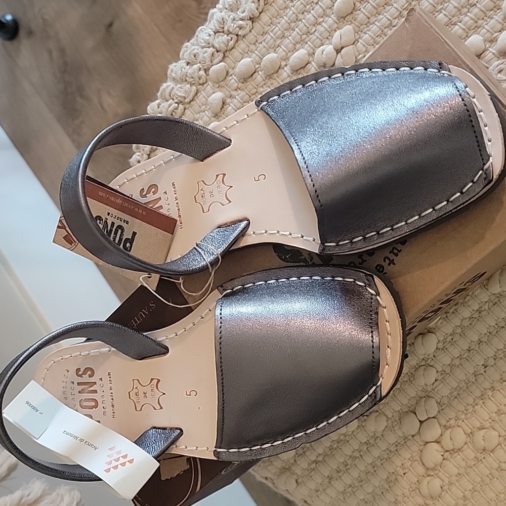 PONS NWT Pewter